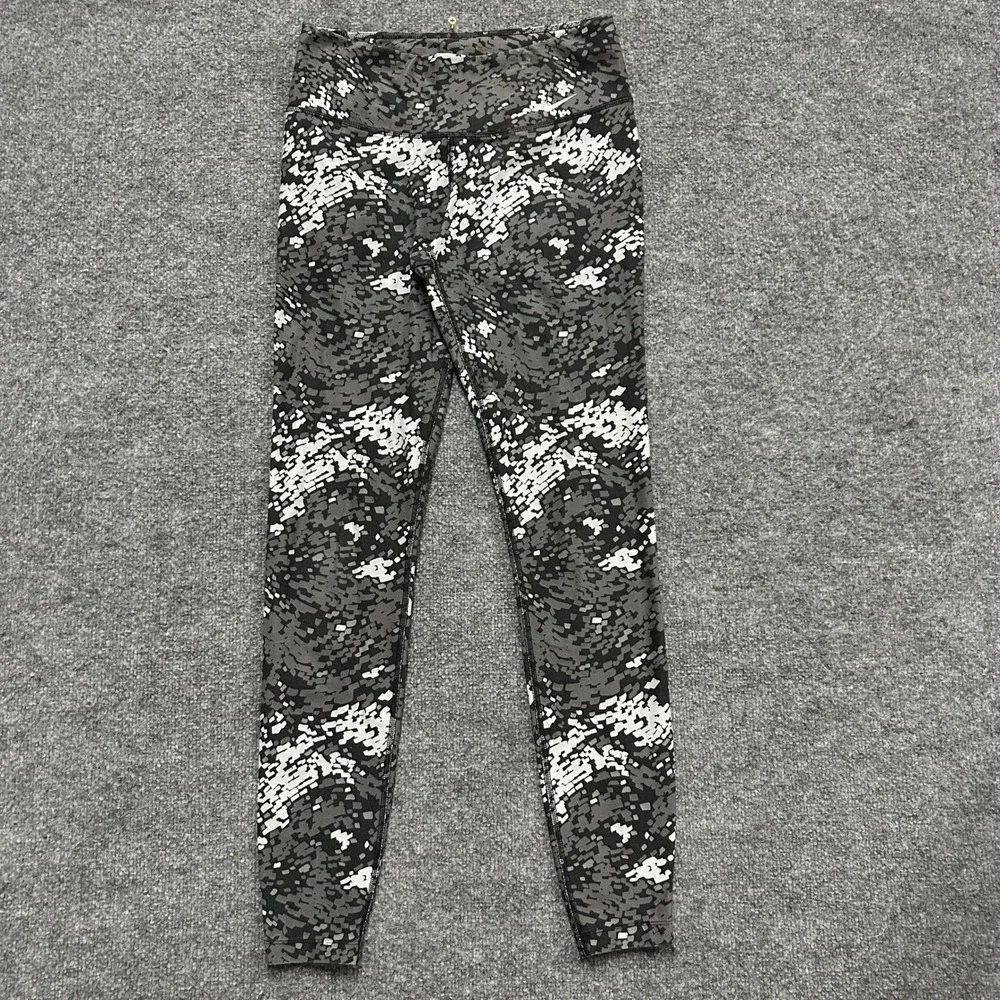 Nike Leggings Womens Size S Gray Black Digital Camo Dri-Fit Legend Tight